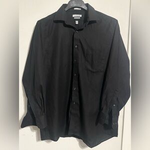 Van Heusen Men's Black Dress Shirt